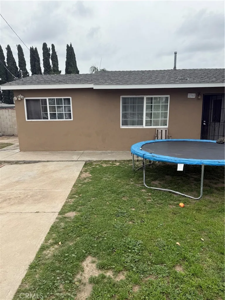 10344 Parise Dr, Whittier, California 90604 home-pic-1