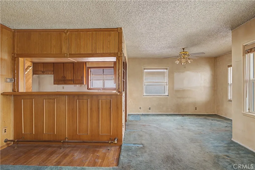4523 Knoxville, Lakewood, California 90713 home-pic-3