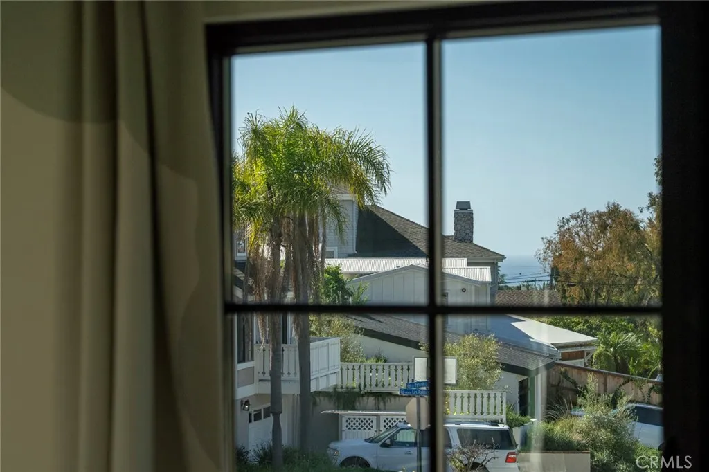 27081 Calle Dolores, Capistrano Beach, California 92624 home-pic-23
