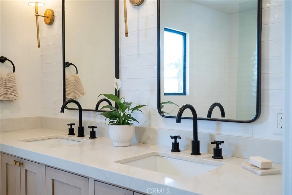 27081 Calle Dolores, Capistrano Beach, California 92624 home-pic-21