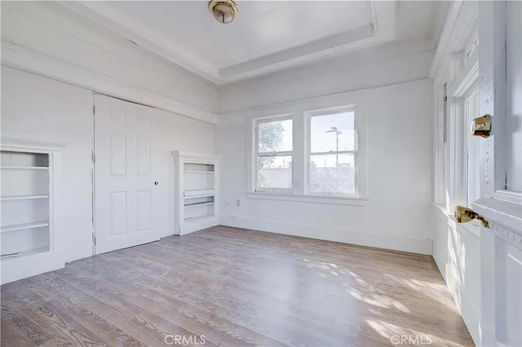 458 W Vernon, Los Angeles, California 90037 home-pic-3