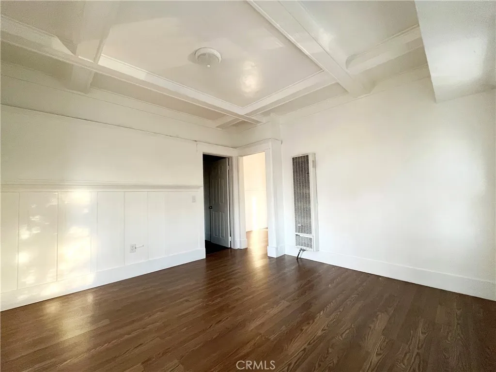 458 W Vernon, Los Angeles, California 90037 home-pic-16