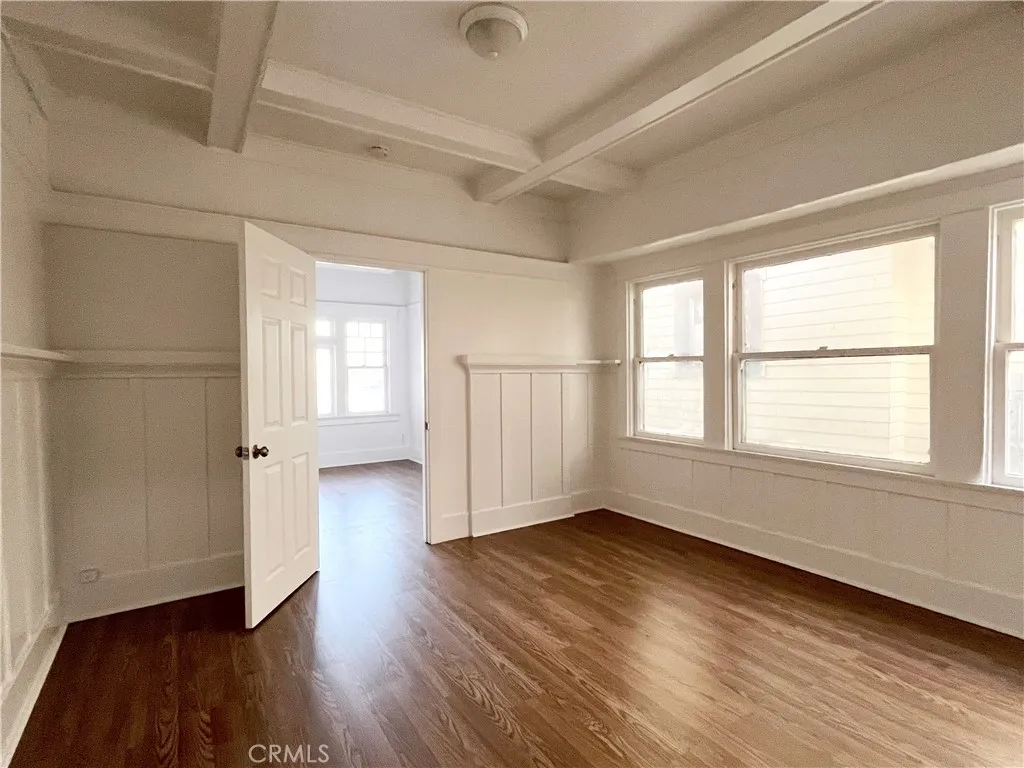 458 W Vernon, Los Angeles, California 90037 home-pic-15