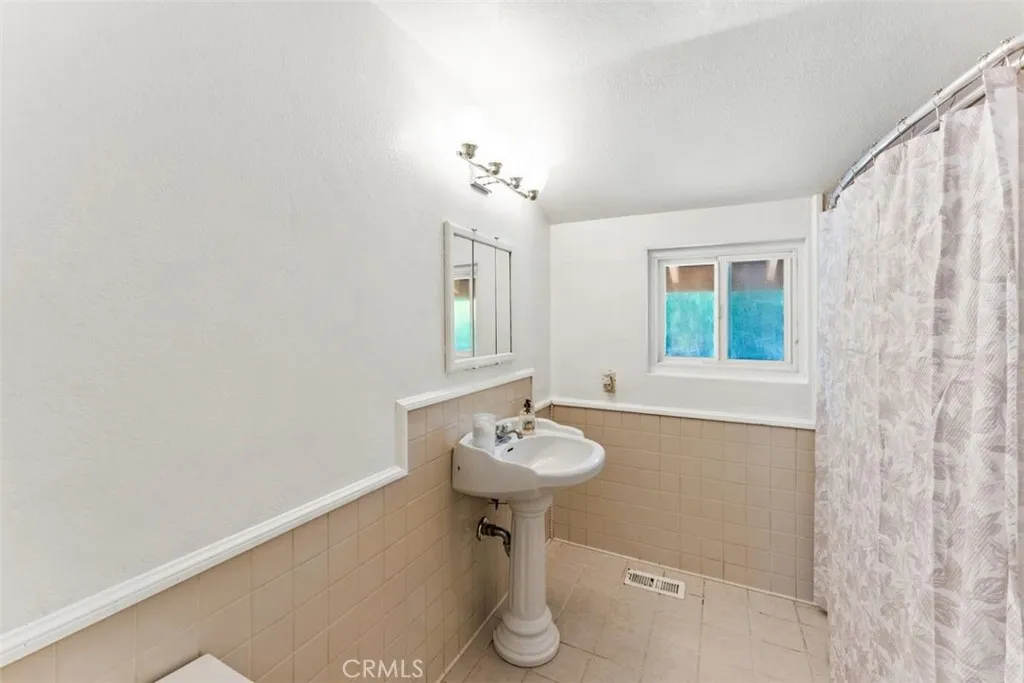 14962 Rolling Ridge Drive, Chino Hills, California 91709 home-pic-19