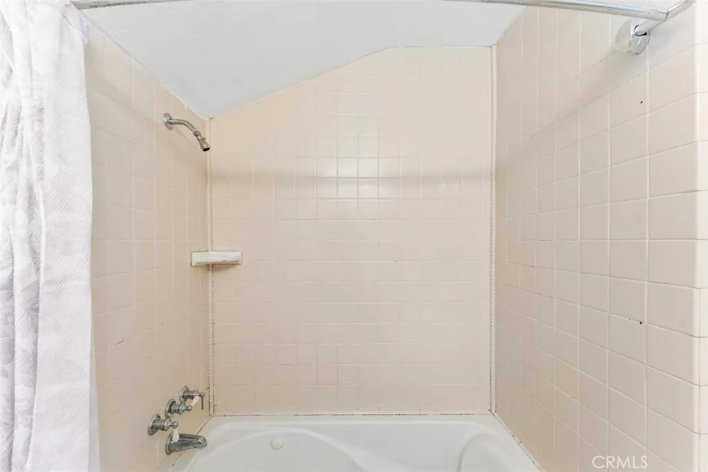 14962 Rolling Ridge Drive, Chino Hills, California 91709 home-pic-20