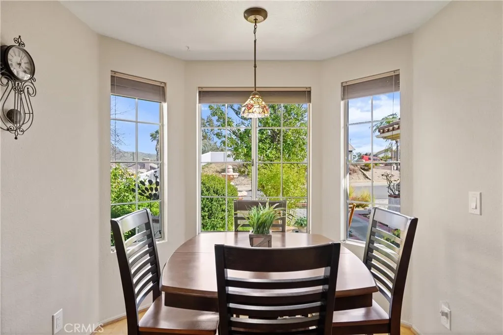 26693 Spotted Pony Drive, Corona, California 92883 home-pic-8