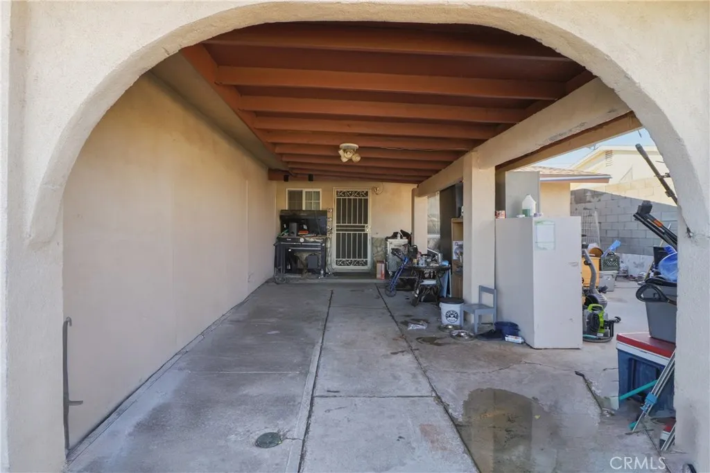 1728 De Anza St, Barstow, California 92311 home-pic-4