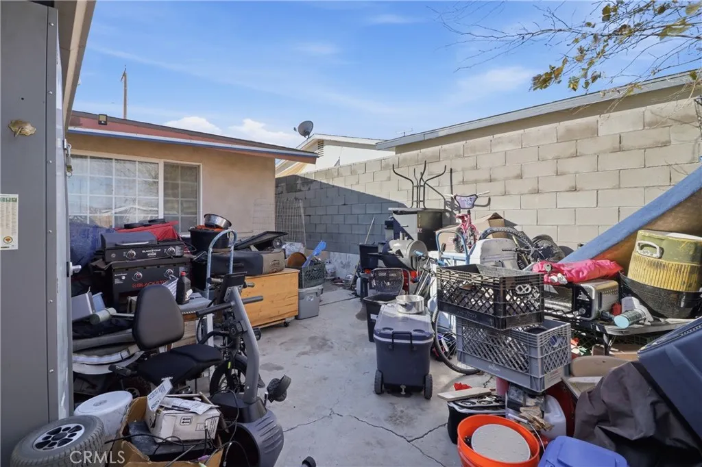 1728 De Anza St, Barstow, California 92311 home-pic-20