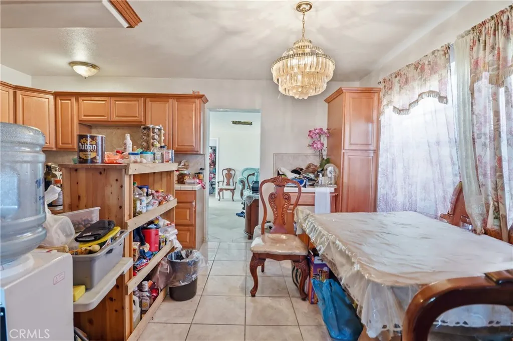 1728 De Anza St, Barstow, California 92311 home-pic-10
