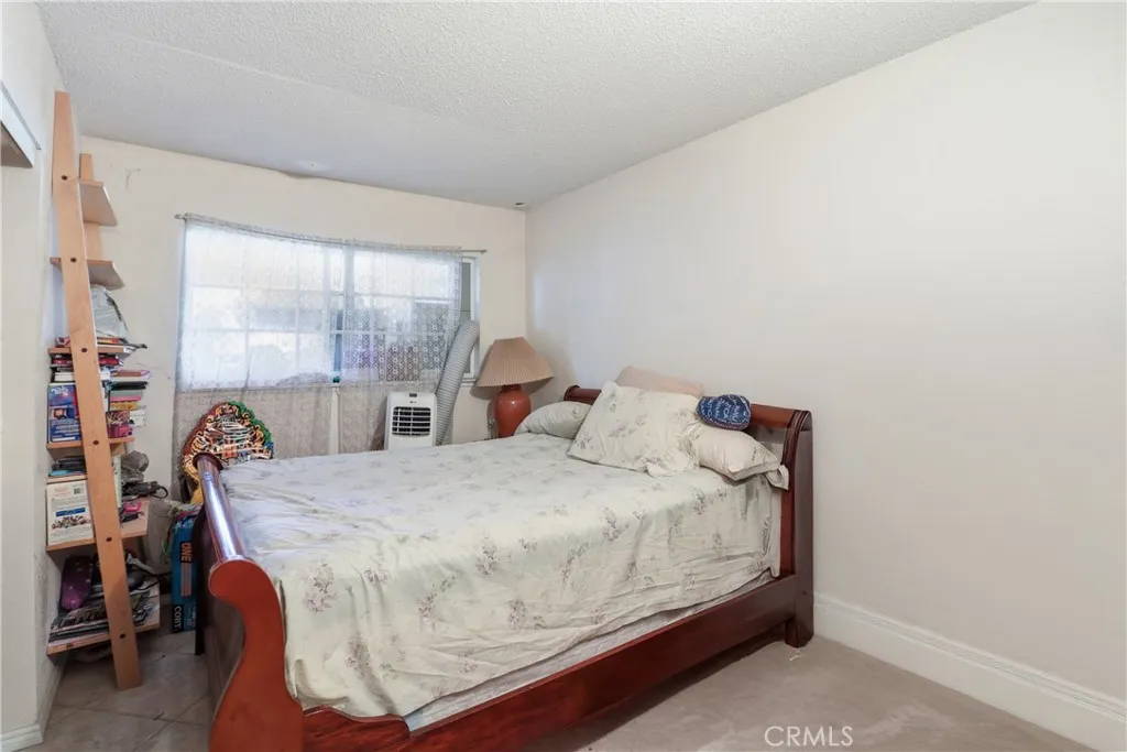 1728 De Anza St, Barstow, California 92311 home-pic-8