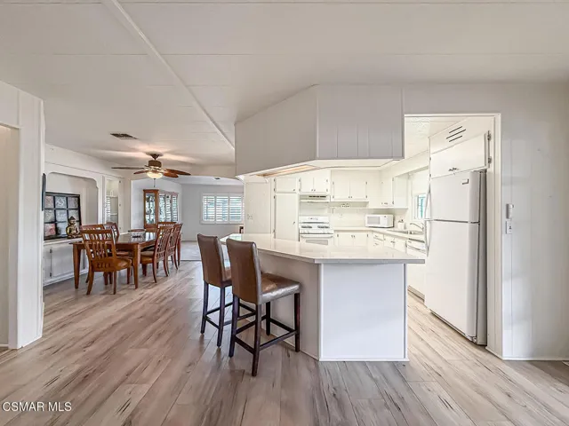 cKitchen and Dining6