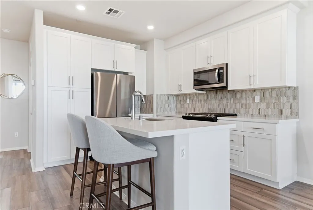 1618 W. Cameron, West Covina, California 91790 home-pic-7