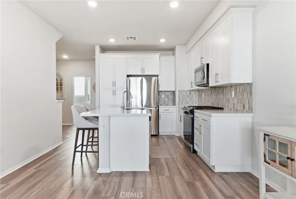 1618 W. Cameron, West Covina, California 91790 home-pic-8