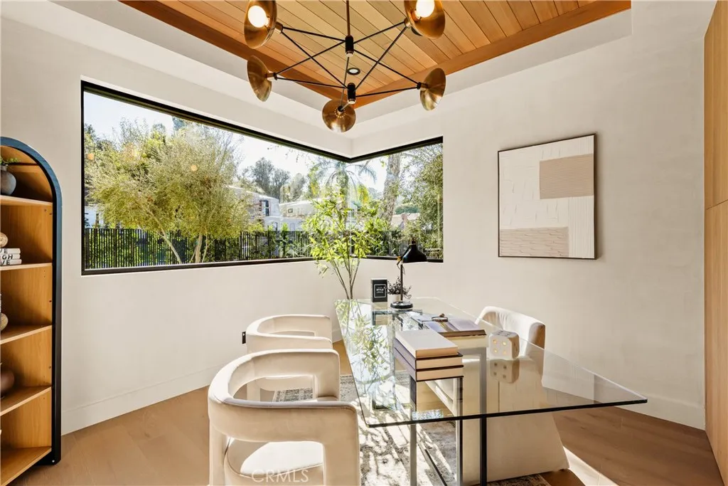 12753 Halkirk Street, Studio City, California 91604 home-pic-27