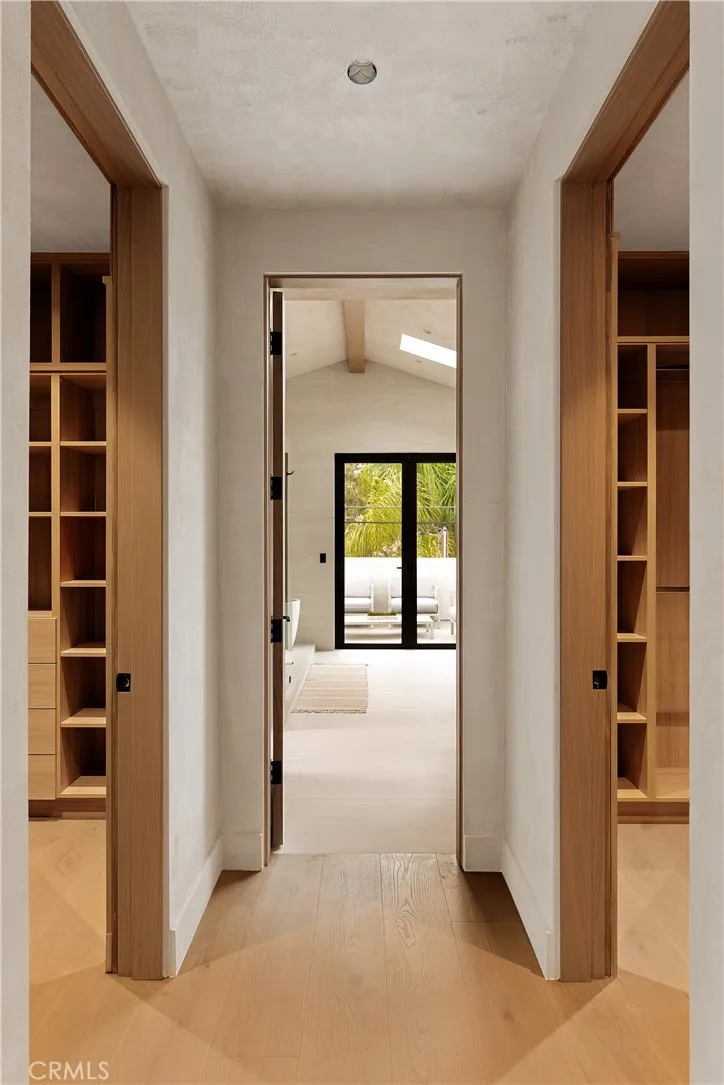 12753 Halkirk Street, Studio City, California 91604 home-pic-40