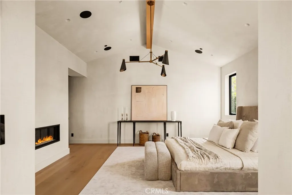 12753 Halkirk Street, Studio City, California 91604 home-pic-36