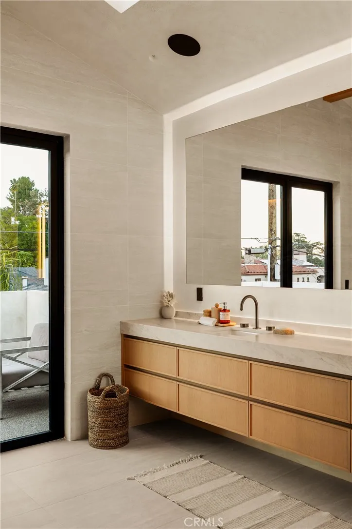 12753 Halkirk Street, Studio City, California 91604 home-pic-46