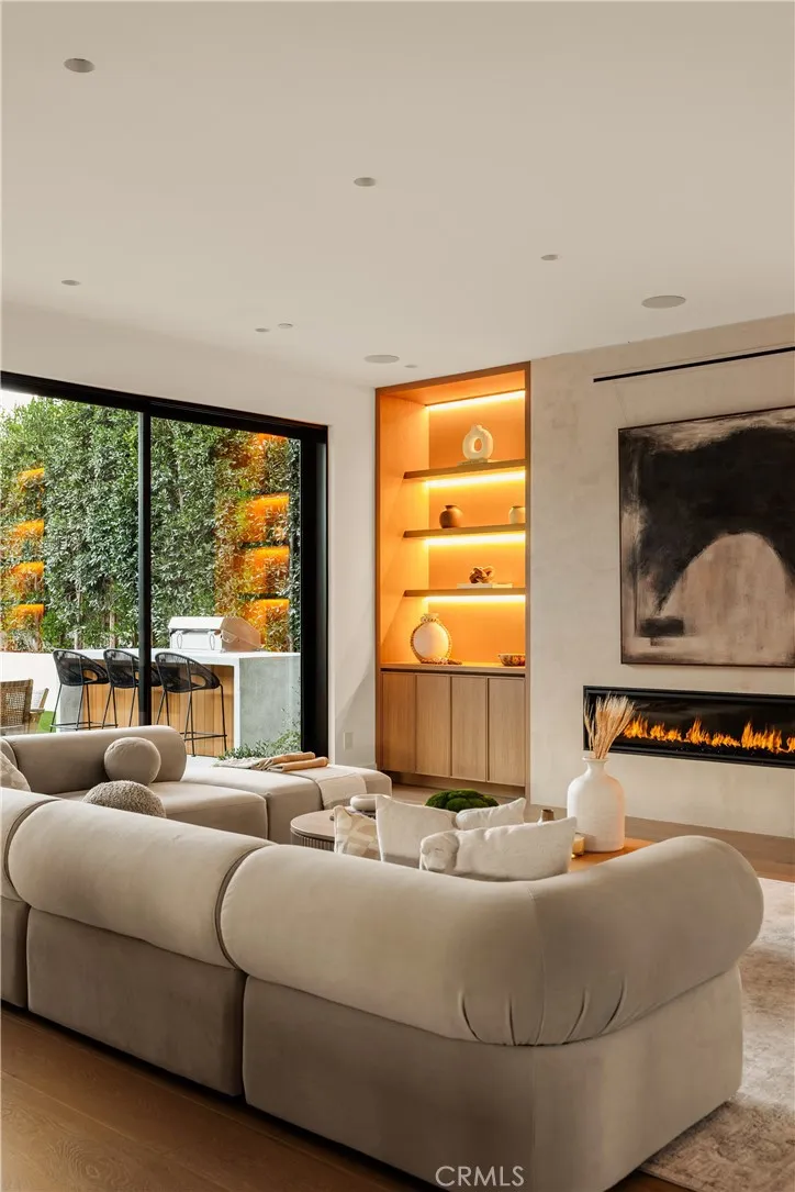 12753 Halkirk Street, Studio City, California 91604 home-pic-18