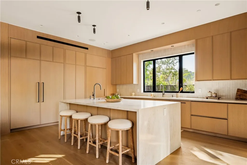 12753 Halkirk Street, Studio City, California 91604 home-pic-13