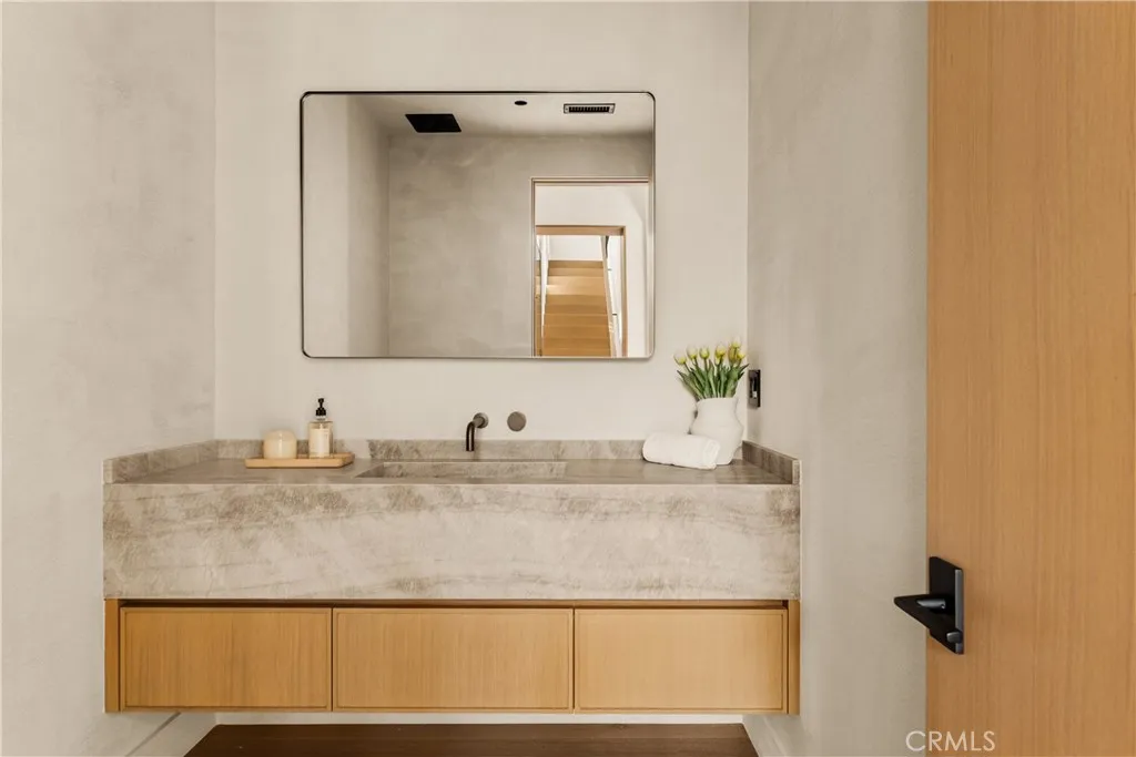 12753 Halkirk Street, Studio City, California 91604 home-pic-30