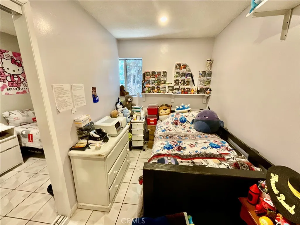 4766 Hammel, Los Angeles, California 90022 home-pic-13