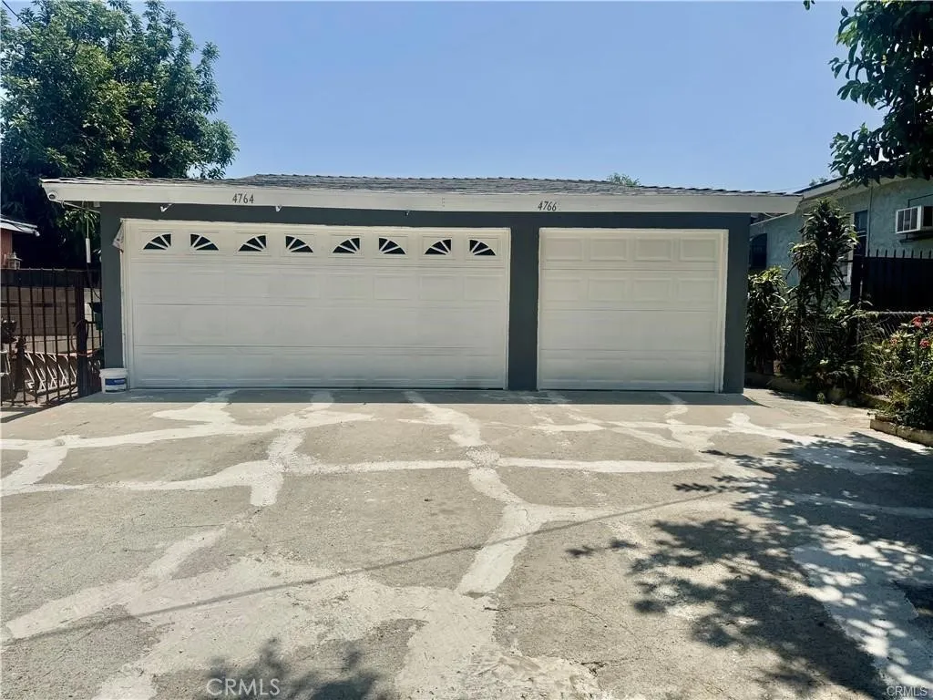 4766 Hammel, Los Angeles, California 90022 home-pic-1