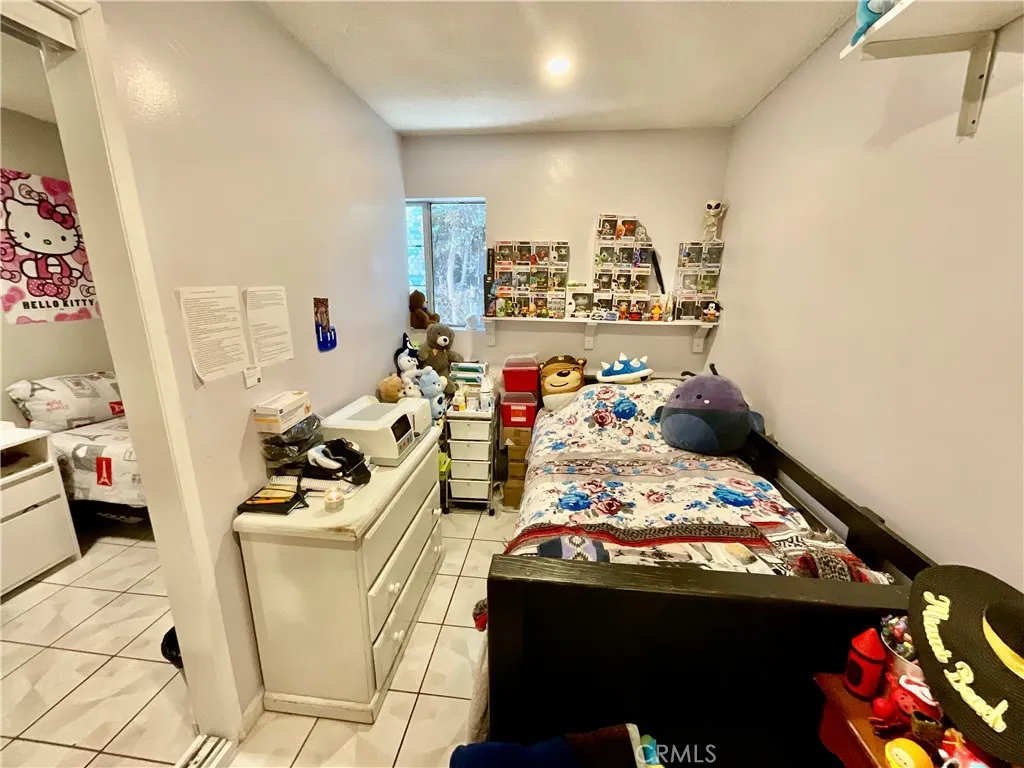 4766 Hammel, Los Angeles, California 90022 home-pic-12