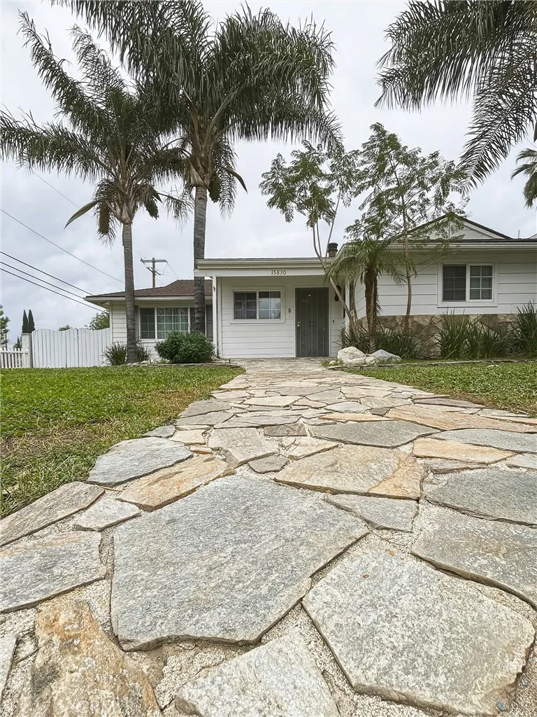 15830 Kalisher, Granada Hills, California 91344 home-pic-2