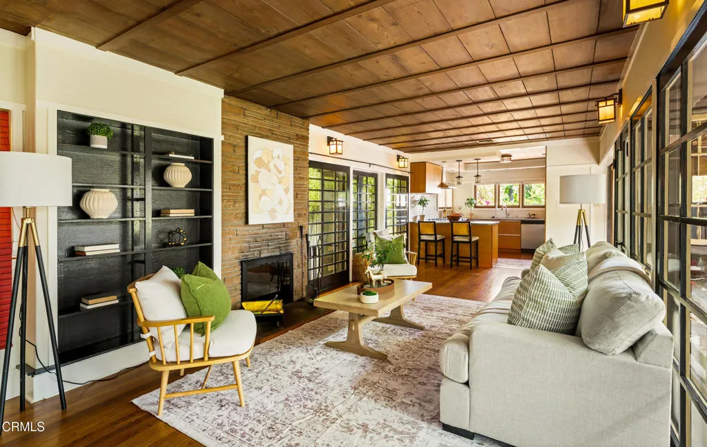 1364 N Harding Avenue, Pasadena, California 91104 home-pic-12