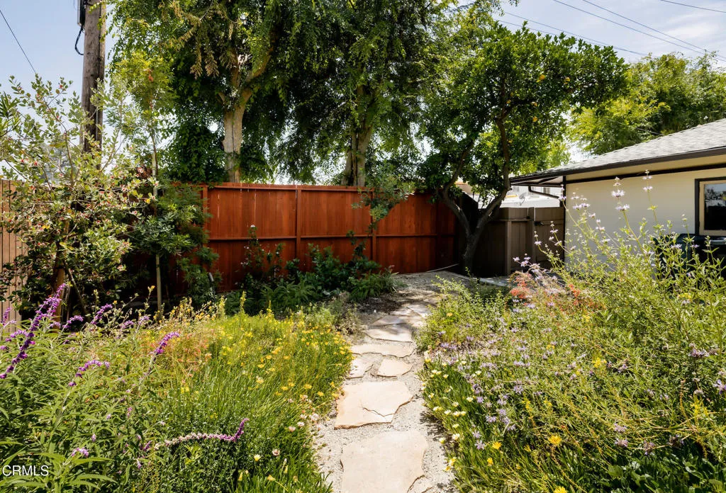 1364 N Harding Avenue, Pasadena, California 91104 home-pic-36