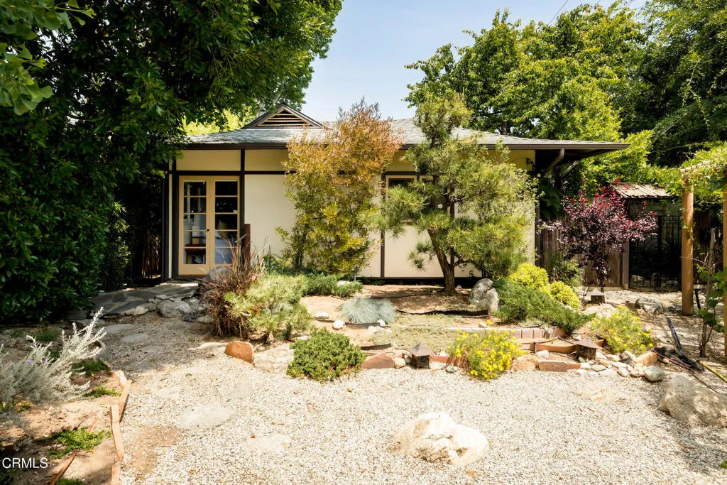 1364 N Harding Avenue, Pasadena, California 91104 home-pic-3