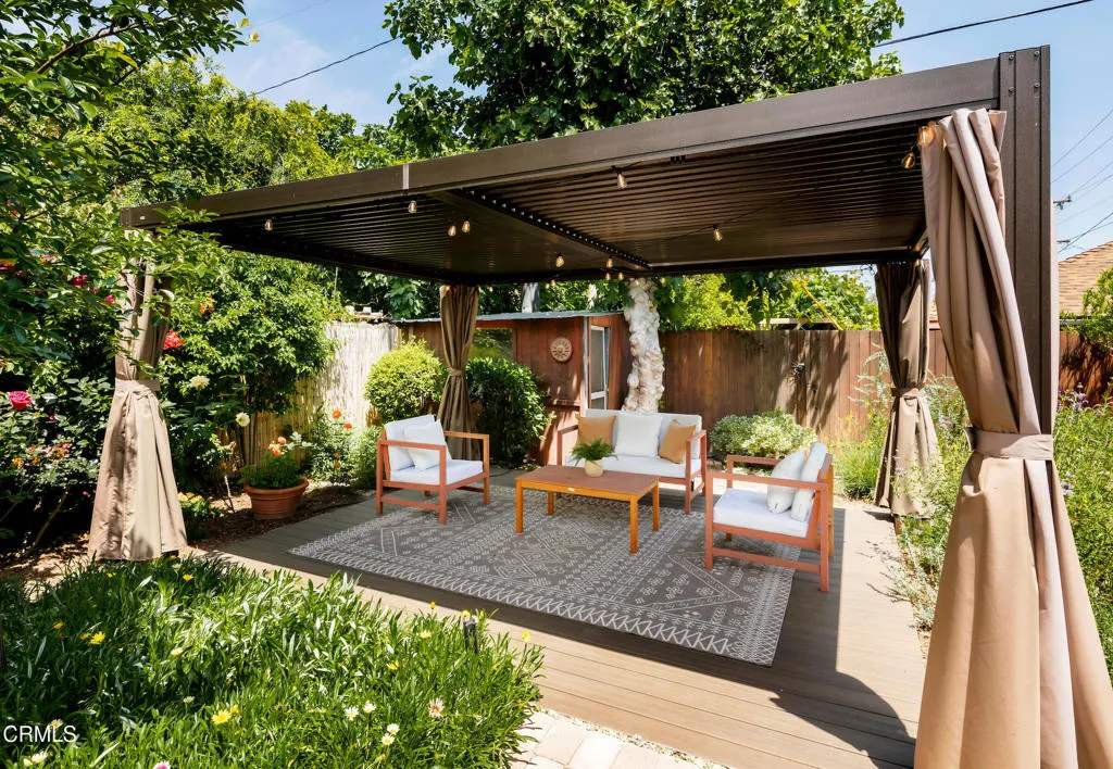 1364 N Harding Avenue, Pasadena, California 91104 home-pic-35