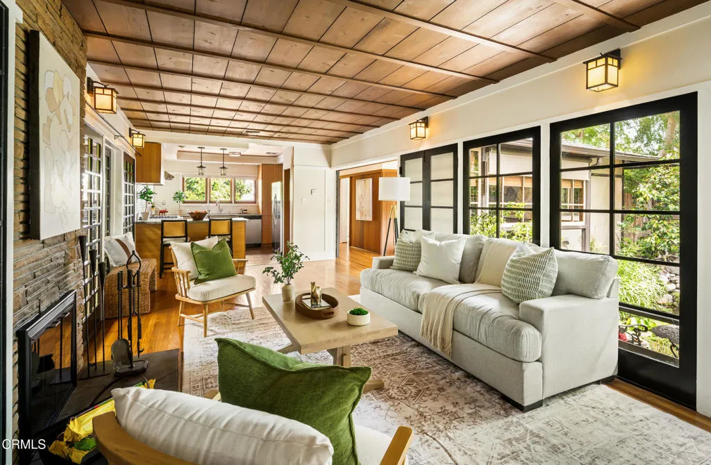 1364 N Harding Avenue, Pasadena, California 91104 home-pic-13