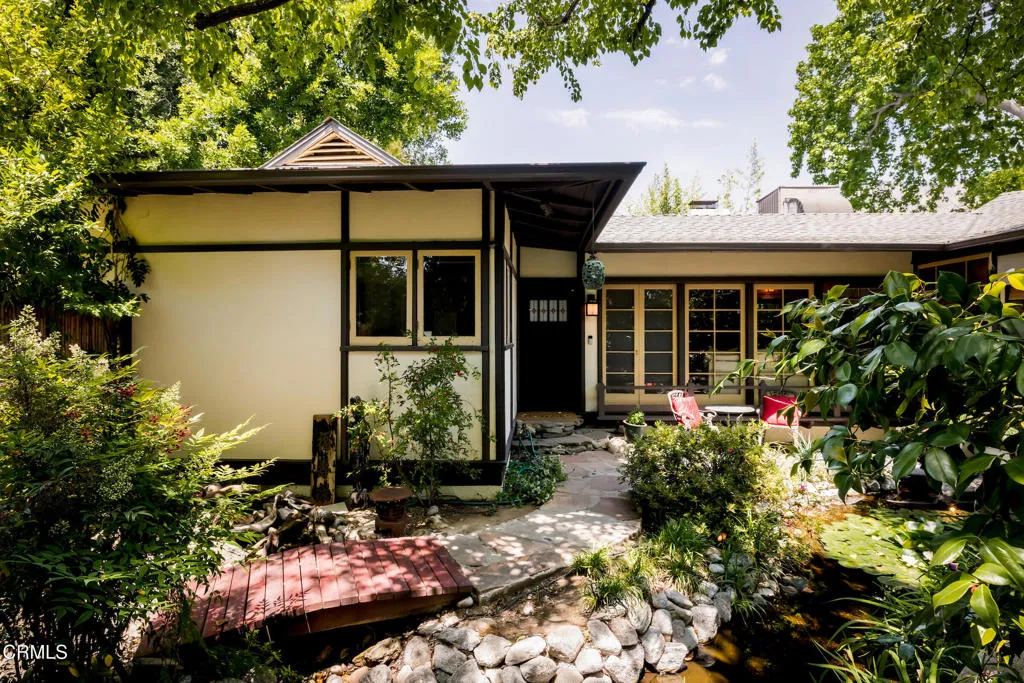 1364 N Harding Avenue, Pasadena, California 91104 home-pic-11