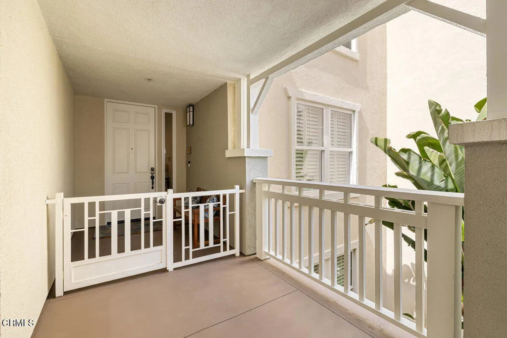 1437 Windshore Way, Oxnard, California 93035 home-pic-3