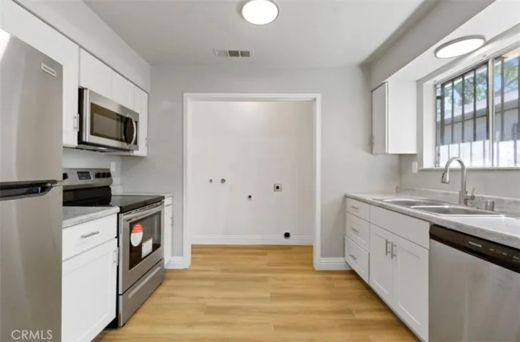 329 N Diana, Fresno, California 93701