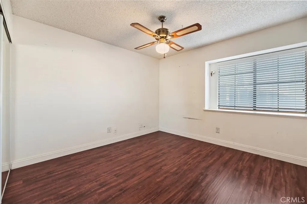 19185 Cochise, Apple Valley, California 92308 home-pic-30