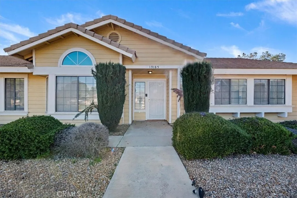 19185 Cochise, Apple Valley, California 92308 home-pic-8