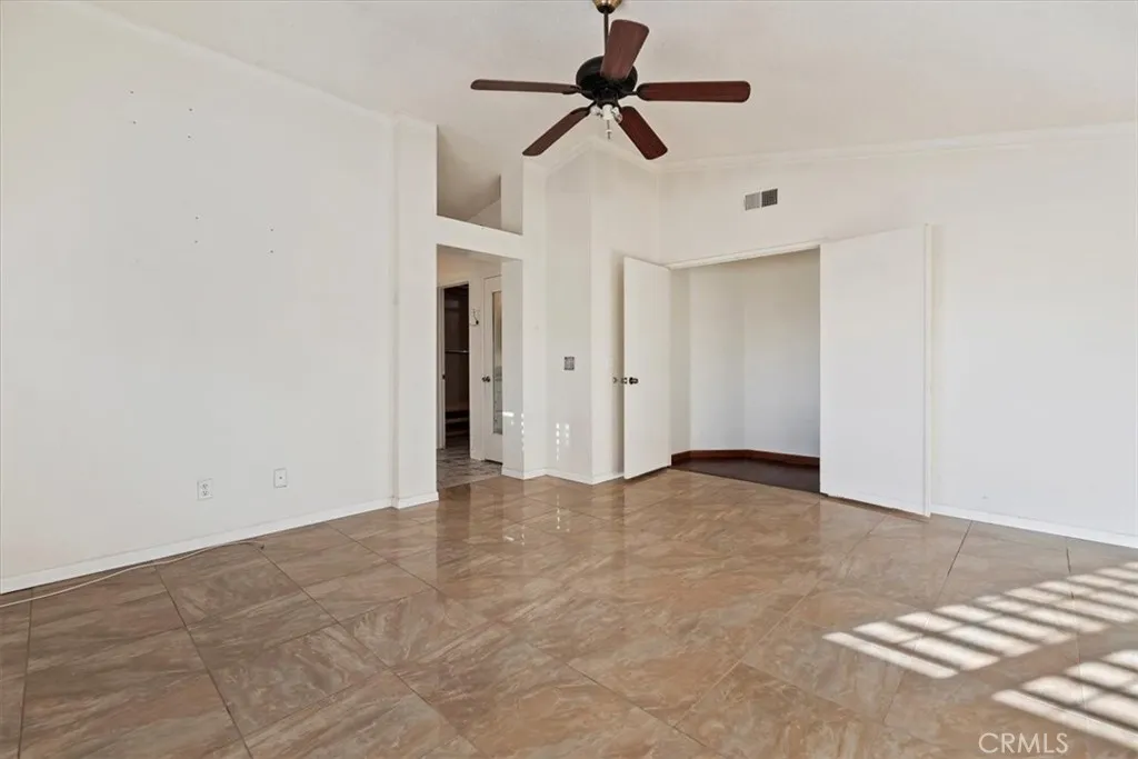 19185 Cochise, Apple Valley, California 92308 home-pic-37