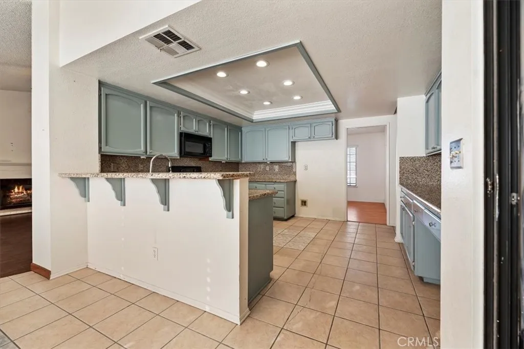19185 Cochise, Apple Valley, California 92308 home-pic-20