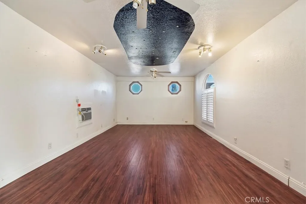 19185 Cochise, Apple Valley, California 92308 home-pic-25