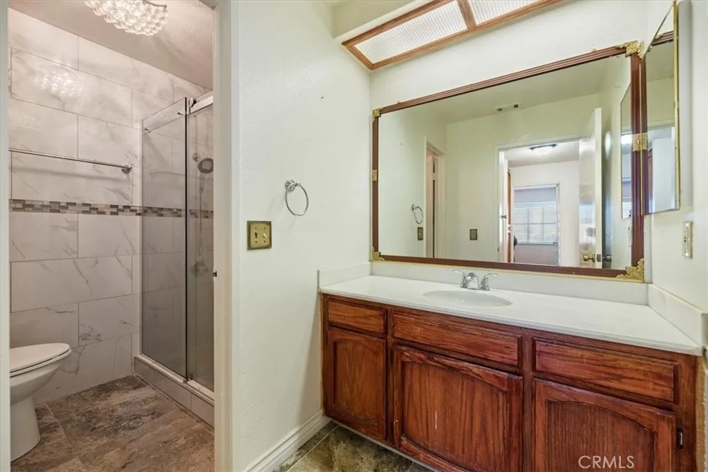 19185 Cochise, Apple Valley, California 92308 home-pic-32