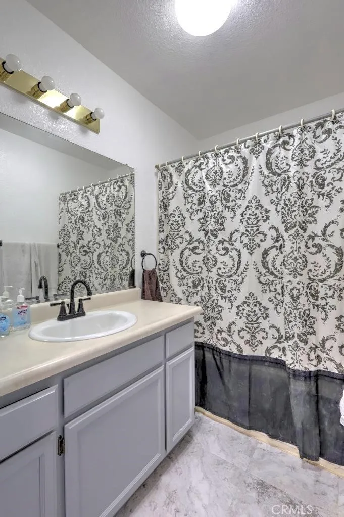 195 Antonio De Padua Court, Merced, California 95341 home-pic-11