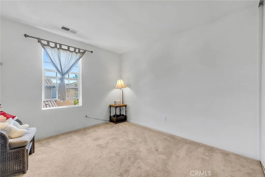 7042 Logsdon, Eastvale, California 92880 home-pic-16