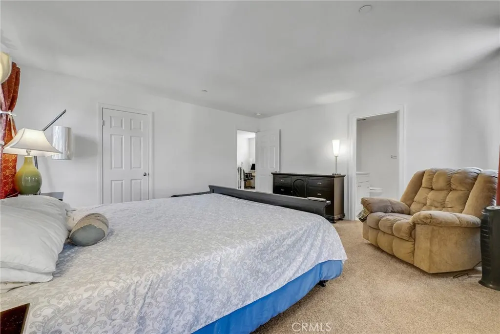 7042 Logsdon, Eastvale, California 92880 home-pic-12