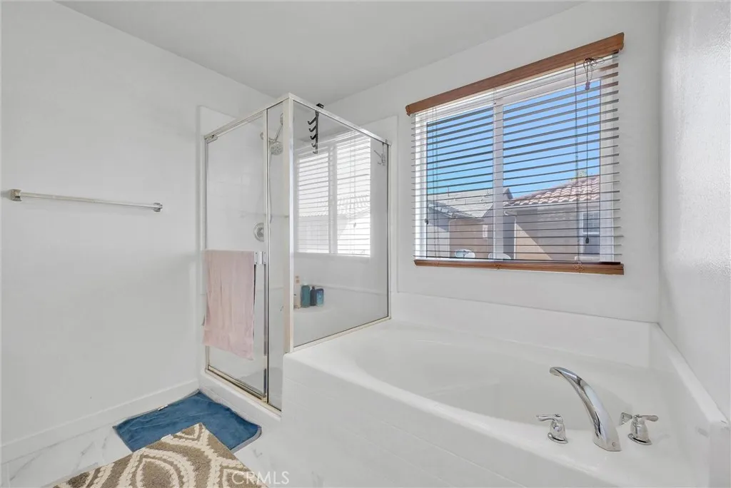7042 Logsdon, Eastvale, California 92880 home-pic-20