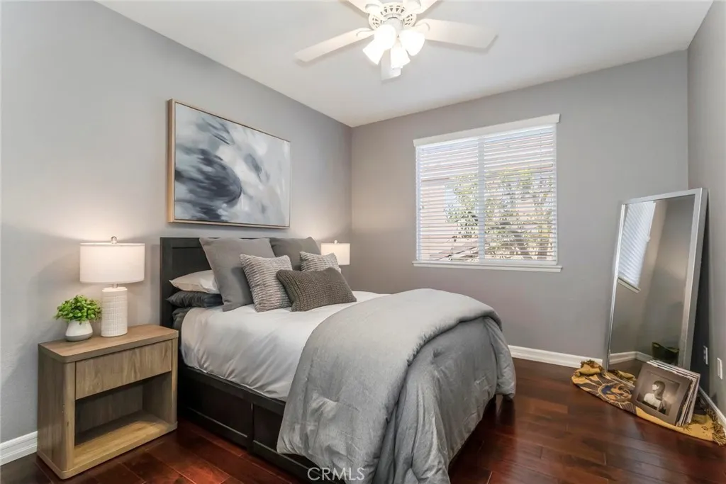 25830 De Quincy Place, Valencia, California 91381 home-pic-38