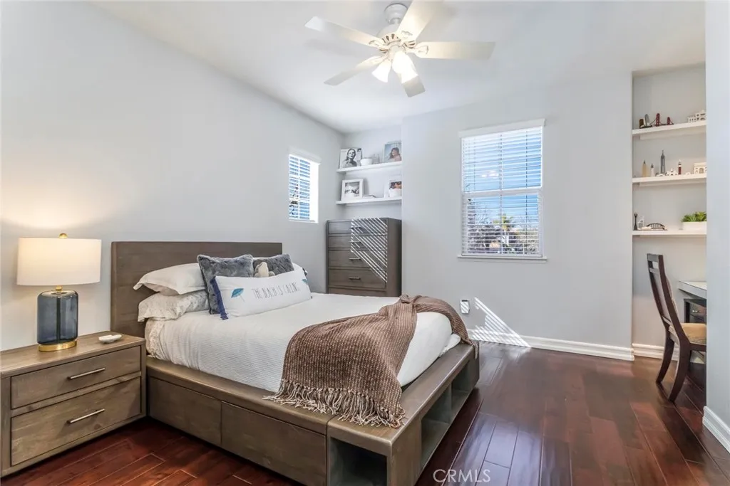 25830 De Quincy Place, Valencia, California 91381 home-pic-35