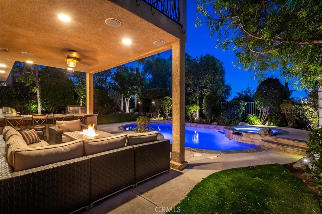 25830 De Quincy Place, Valencia, California 91381 home-pic-64