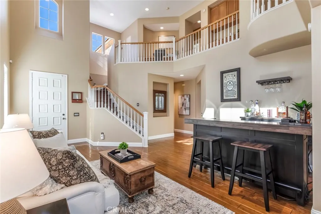 25830 De Quincy Place, Valencia, California 91381 home-pic-13